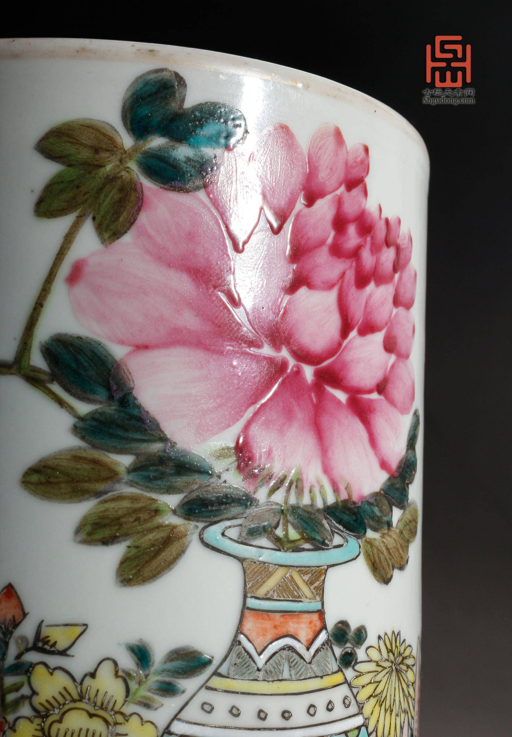 清光绪 博古名家徐品衡作浅绛彩博古图帽筒_许品衡_藏品_年制