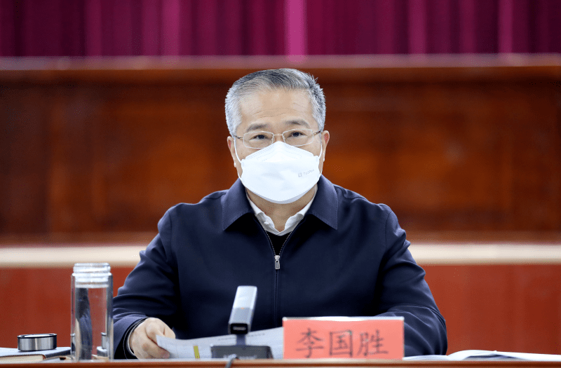 摆向阳讲话 周树群曾昭宝出席12月12日,市委书记李国胜主持召开全市