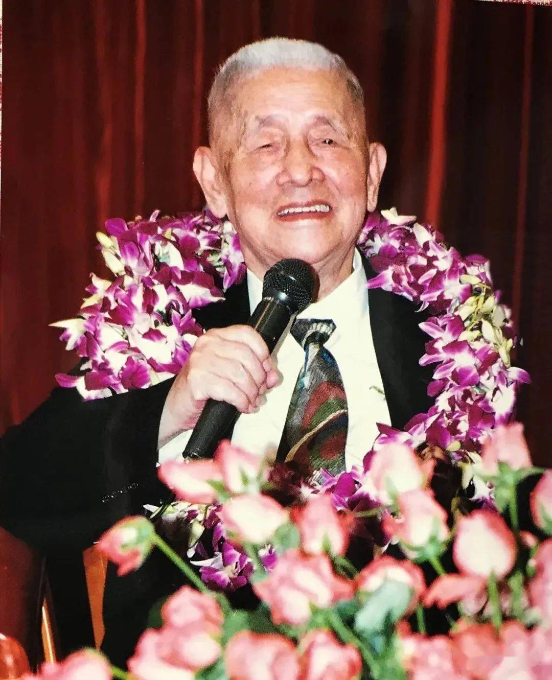 作家王炳根畅谈"蔡其矫郭风的文学启示"_冰心_文艺_福建