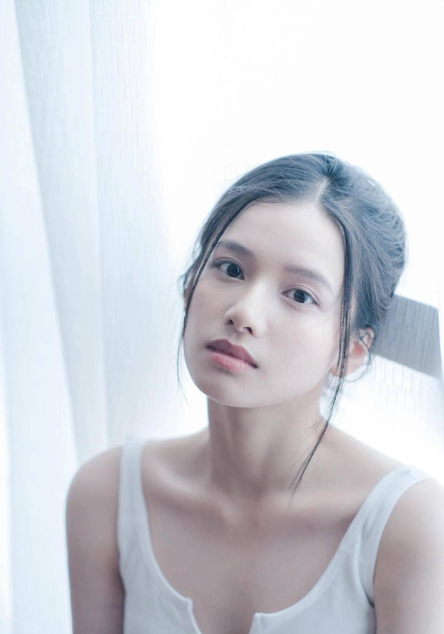 张靖仪请一定出演《云边有个小卖部》里的程霜太适合了_陈妍希_感觉