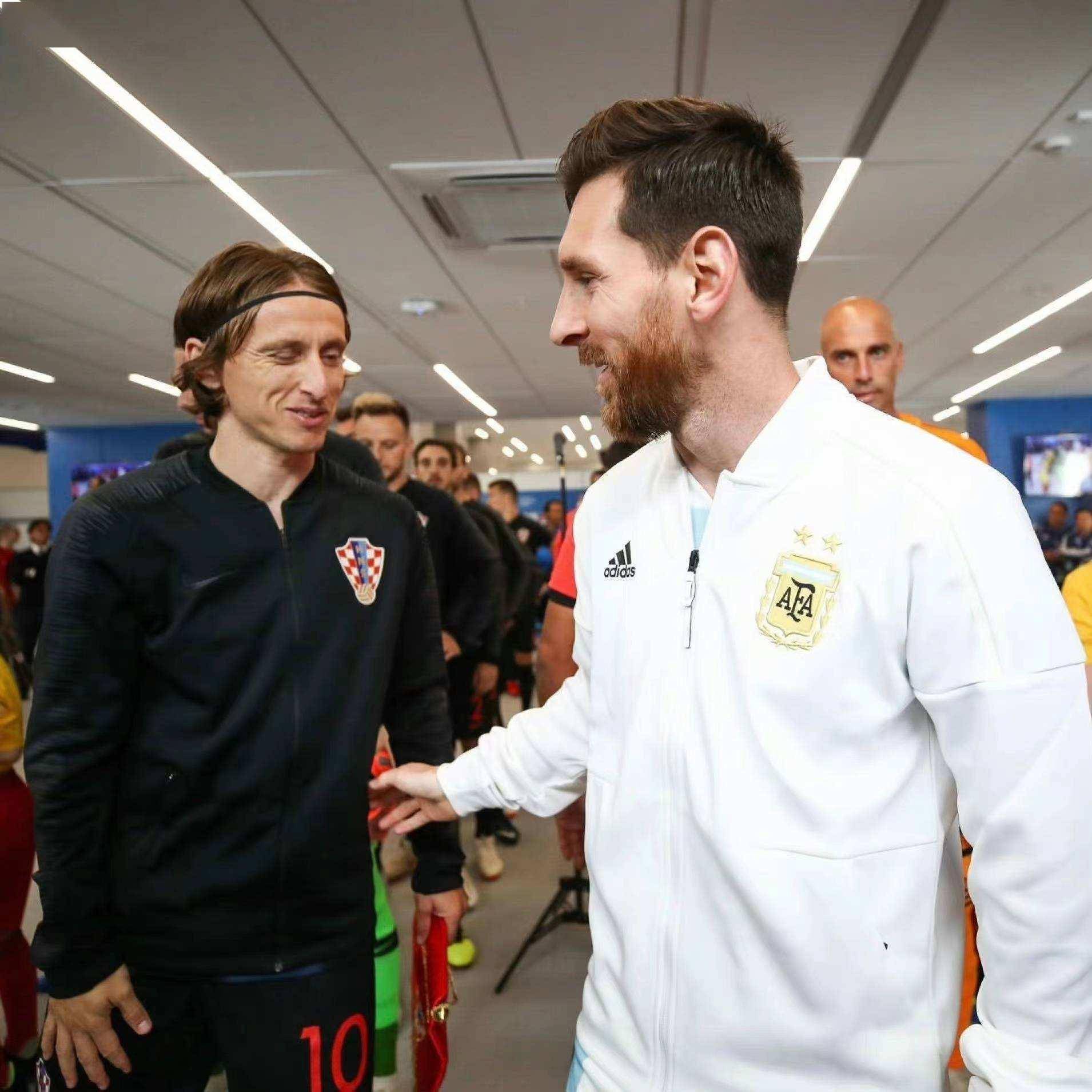 莫德里奇or梅西,注定一个人要先回家_决赛_足球_比赛