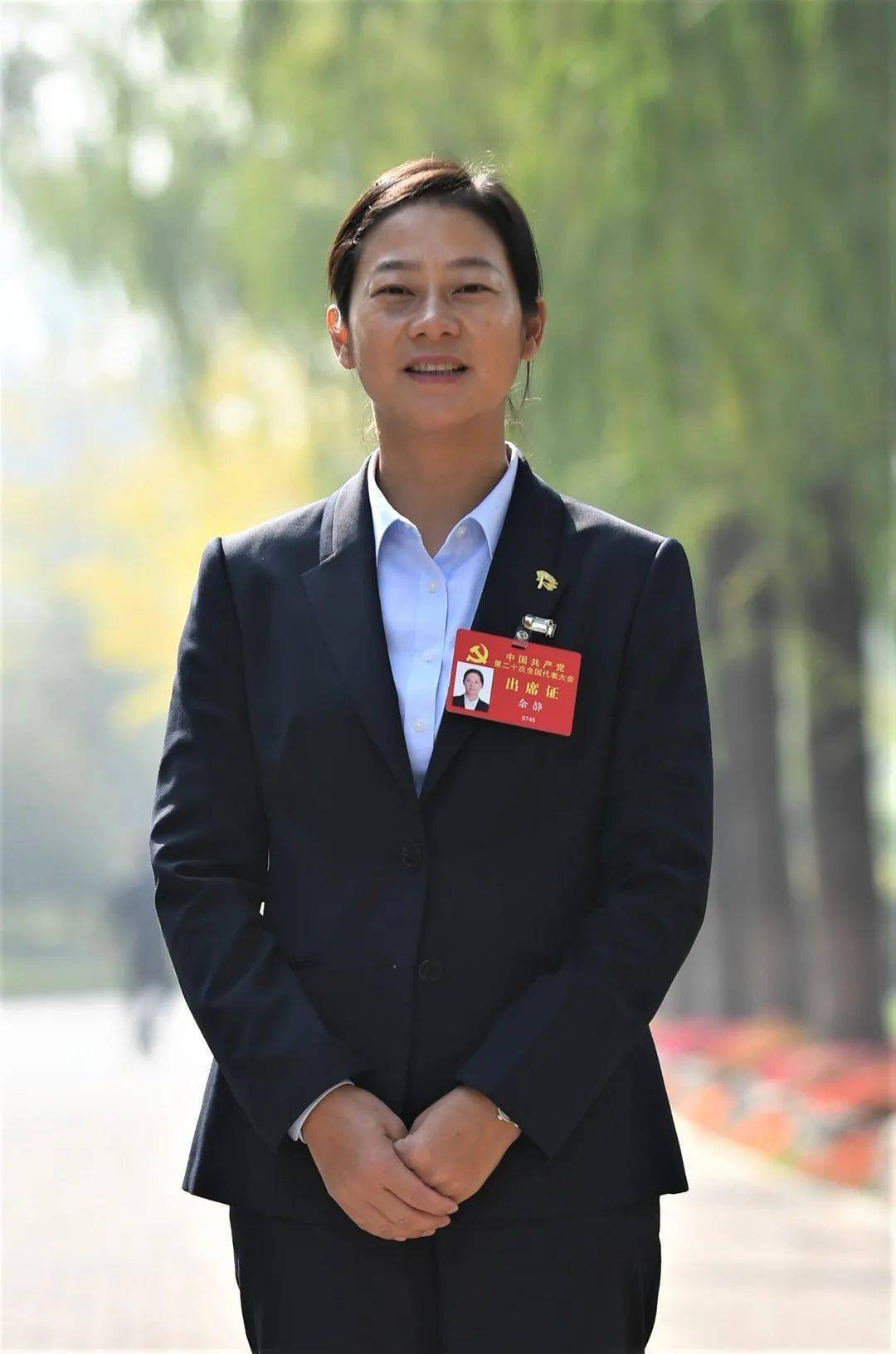 余静同志,现任金寨县花石乡党委委员,人武部部长,农业农村管理服务