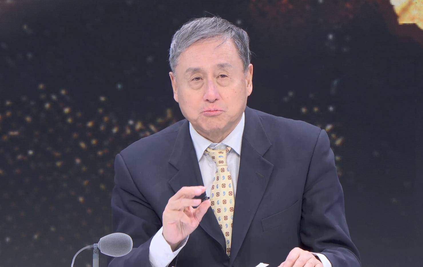 詹俊:巅峰也不过如此!张路:什么叫球王?需4个人防_球迷_决赛_阿根廷