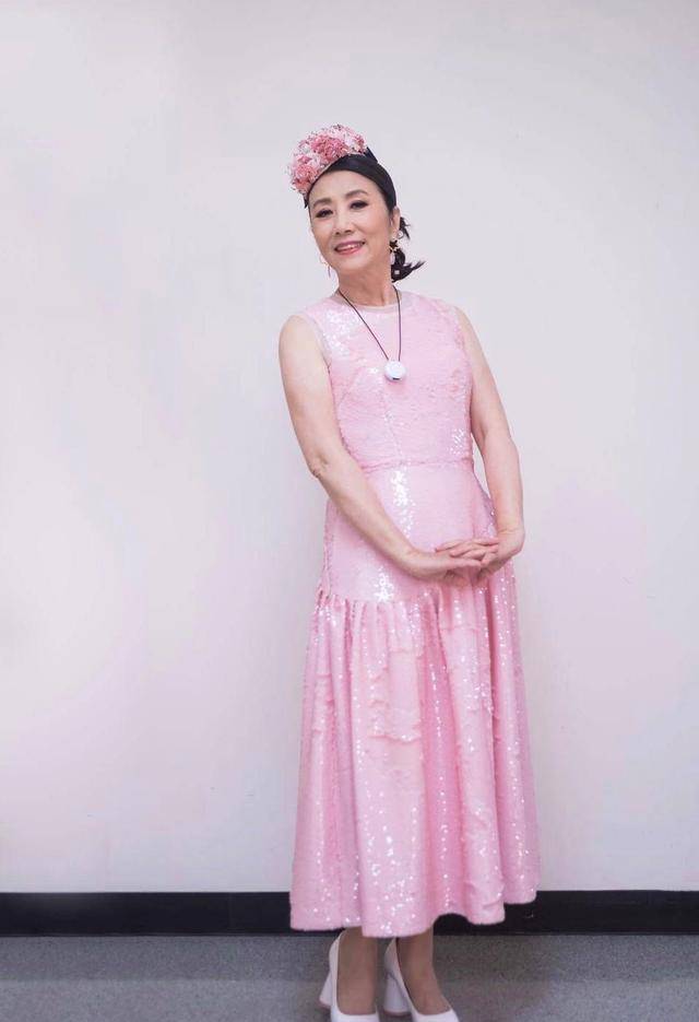 汪明荃72岁又怎样?