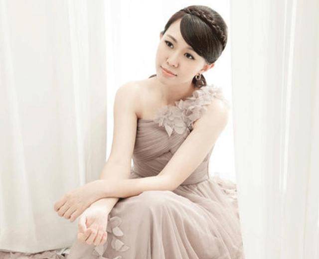 看卓依婷的人生,命运所有馈赠,都是最好的安排_天赋_工作_生活