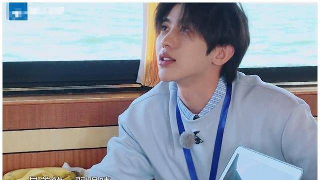 baby用摄像机抓拍蔡徐坤,看到底片那一刻,蔡徐坤也心动了_照片_嘉宾