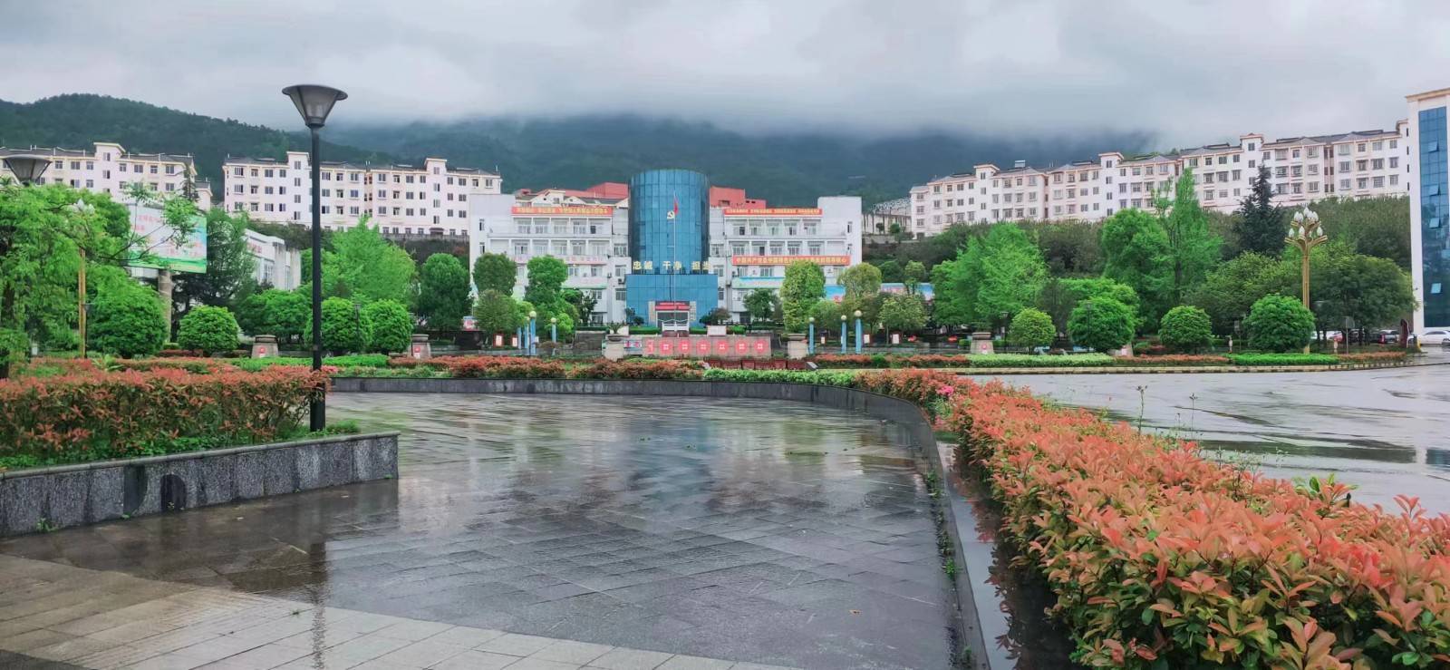 【深入学习贯彻党的二十大精神】息烽县小寨坝镇党委书记胥永恒:争做