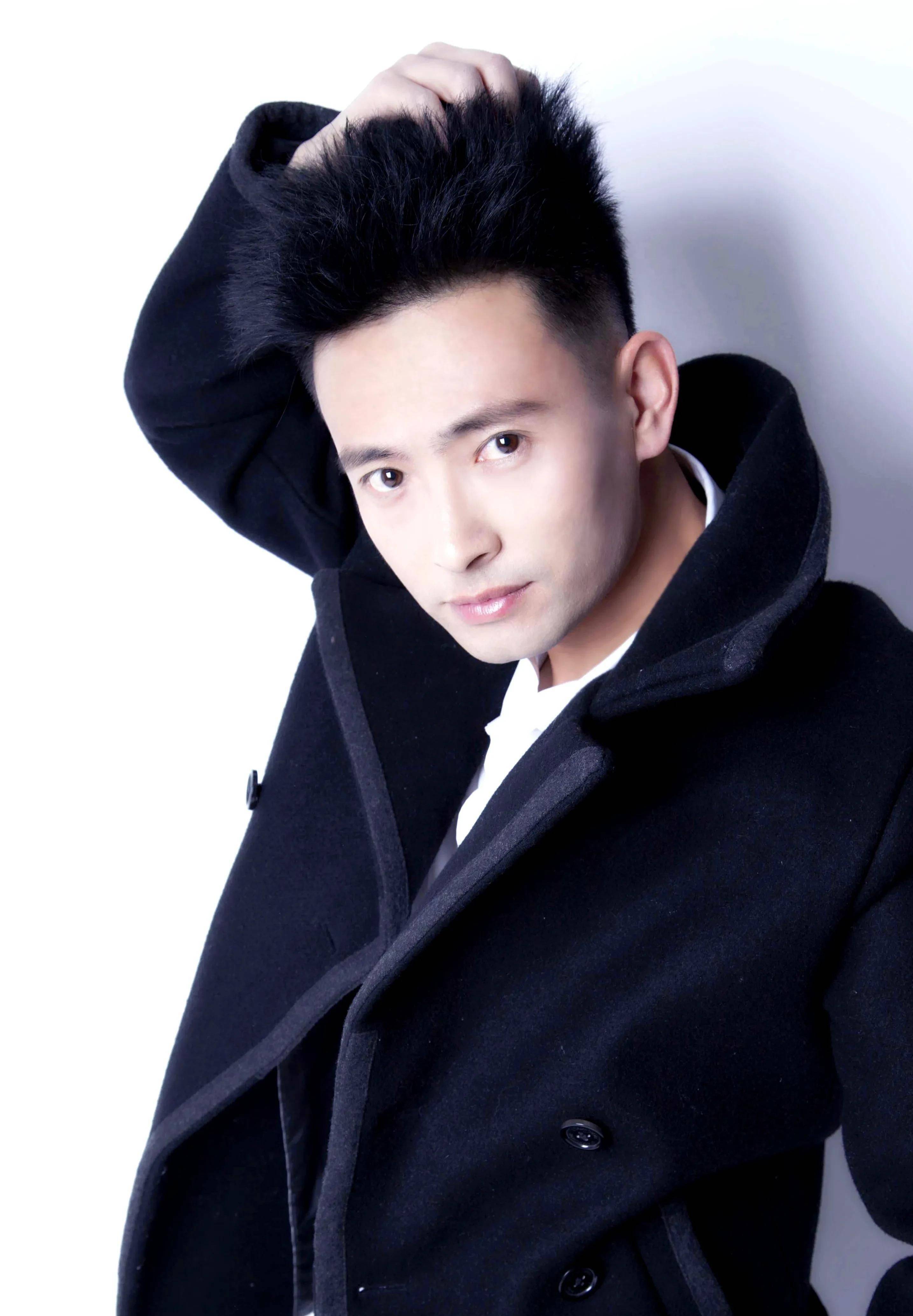 大衣哥听哭,祁隆陶醉,"情歌王子"安东阳的歌曲一首比一首动听