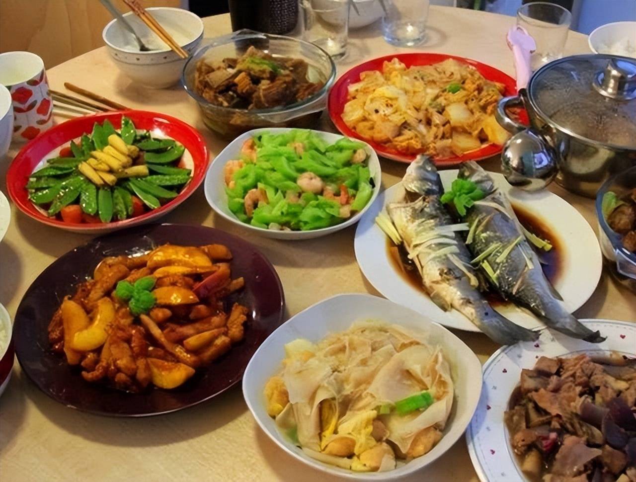 冬季坐月子吃什么好(饮食注意事项)