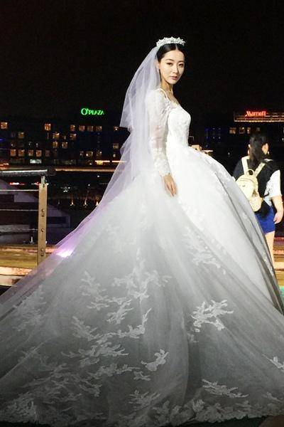 白冰与丁一,看起来似乎美好的爱情,其实两人早已分手_女儿_姐姐_时候