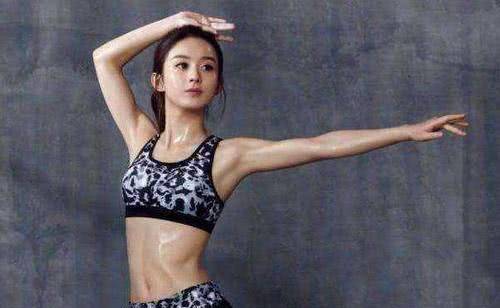 大家都知道,赵丽颖喜欢运动,很总是晒出自己运动健身的照片,而刘诗诗