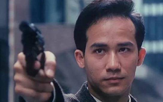 娶小23岁"回族第一美女",58岁有喜,60岁靠挣钱赚奶粉钱_李子雄_明星