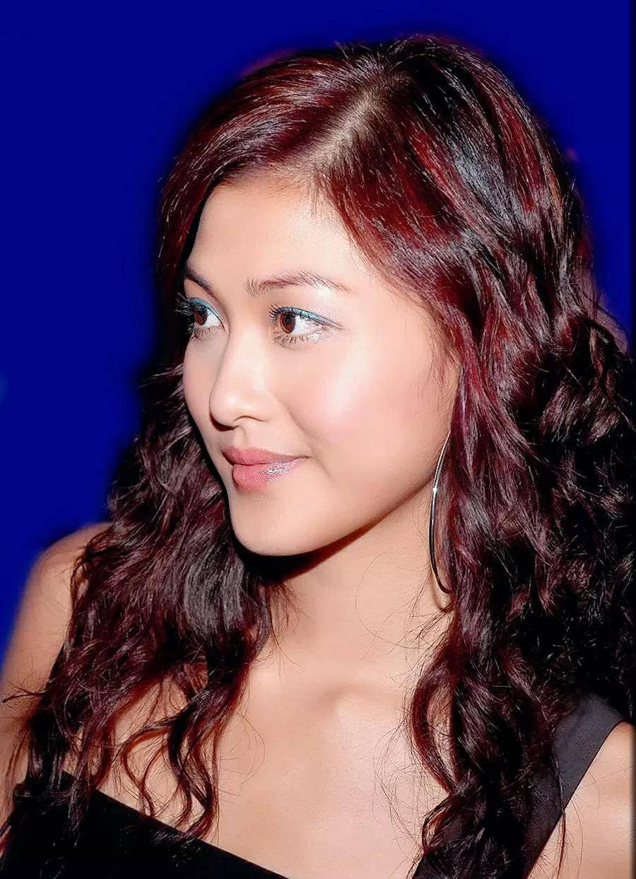 《回家的诱惑》"艾莉"李彩桦:优雅美丽大方_时尚_演技_气质