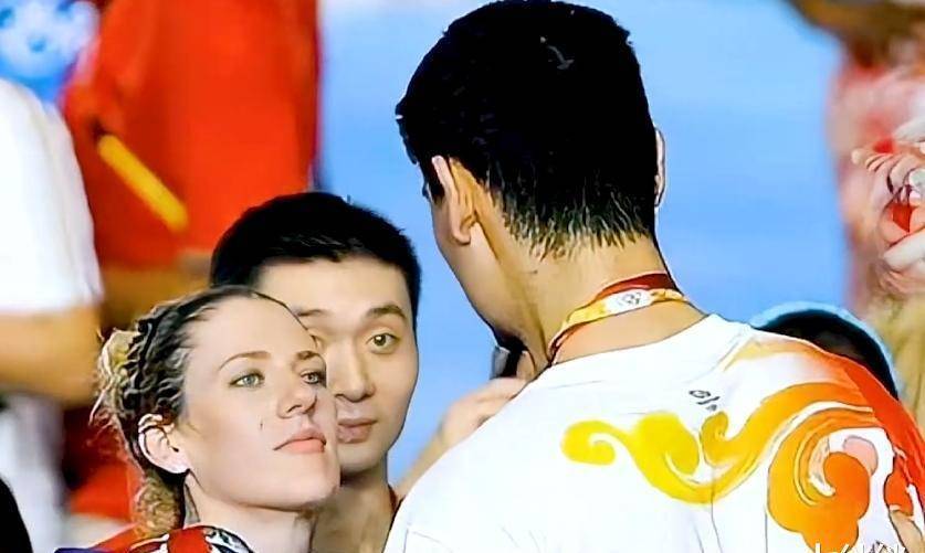 难道是因为姚明,劳伦在女篮世锦赛对阵中国女篮的比赛中只得到2分?