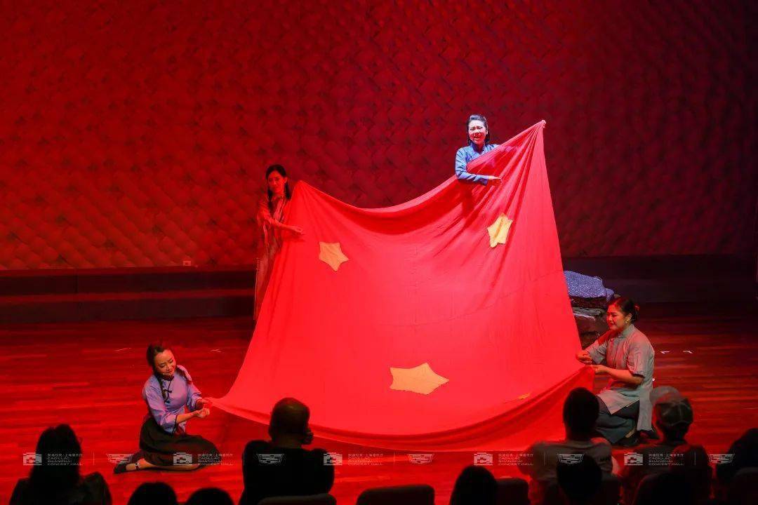 江姐绣红旗北京博物馆图片