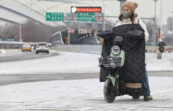 迎战中到大雪，沈阳启动城市除雪四级（蓝色）预警