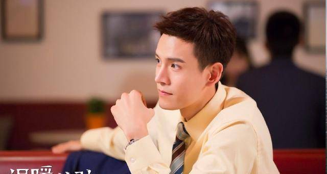 《温暖的弦》最新美男榜,高仿第二张翰第三,他被称为成熟版王源_网友