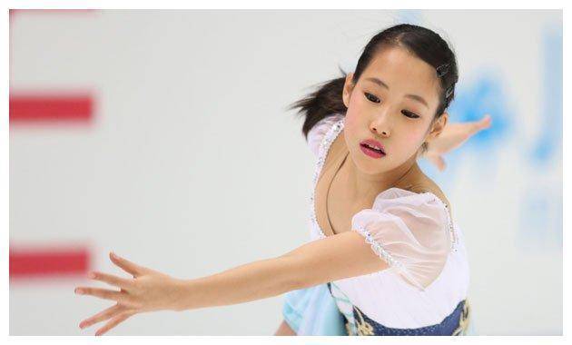 原著冰上灰姑娘三原麻衣:身患怪病全身关节痛,重生为世界冠军_比赛