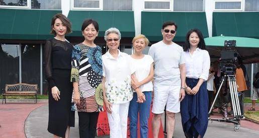 许黎丹虽如愿嫁入豪门,但并没有家庭实权,要处处看崔瑶琪的脸色_寇