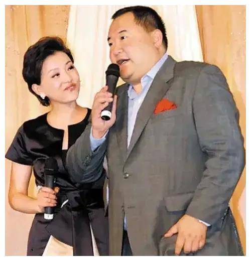 不过很多美女主持都选择了嫁富豪比如董卿,月亮姐姐,祝他们幸福吧古人