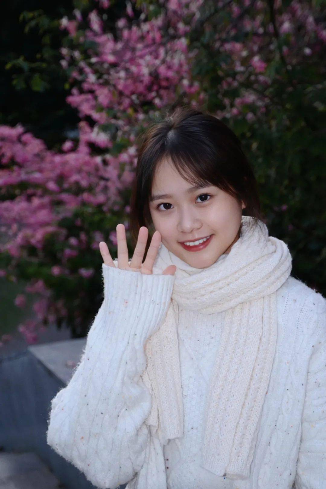 带你看看广东高校的最美校花!你喜欢哪个?_广州_校园_花海