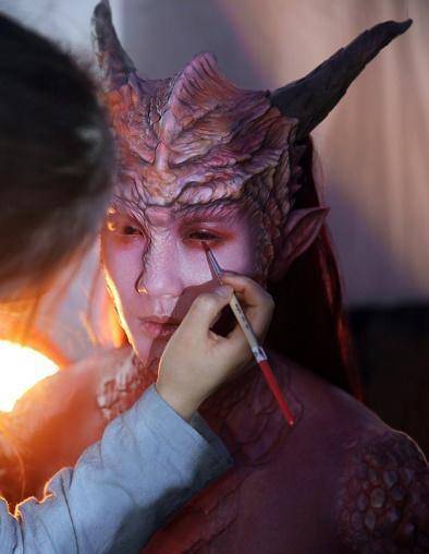 《盛唐幻夜》穆乐身份是"龙人",郑业成全身赤裸完成上妆!