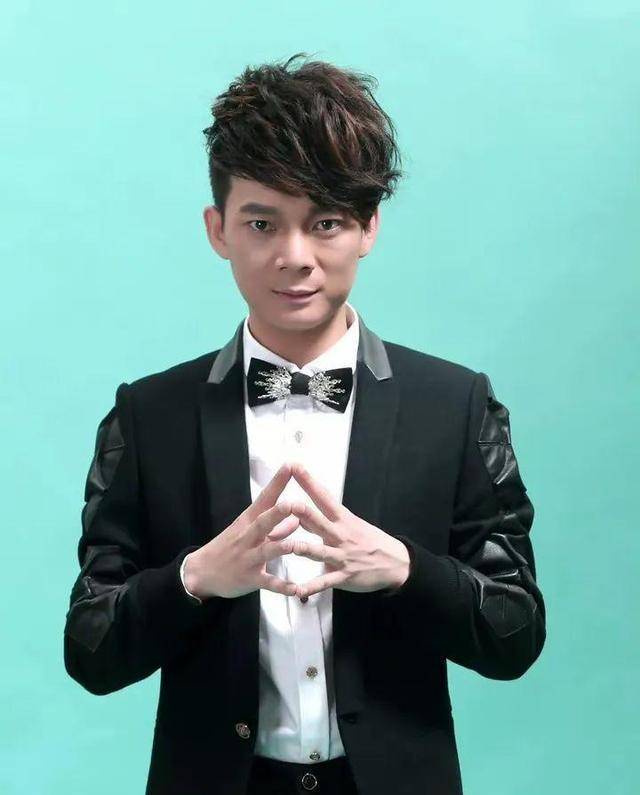 欢子_刀郎_六哲