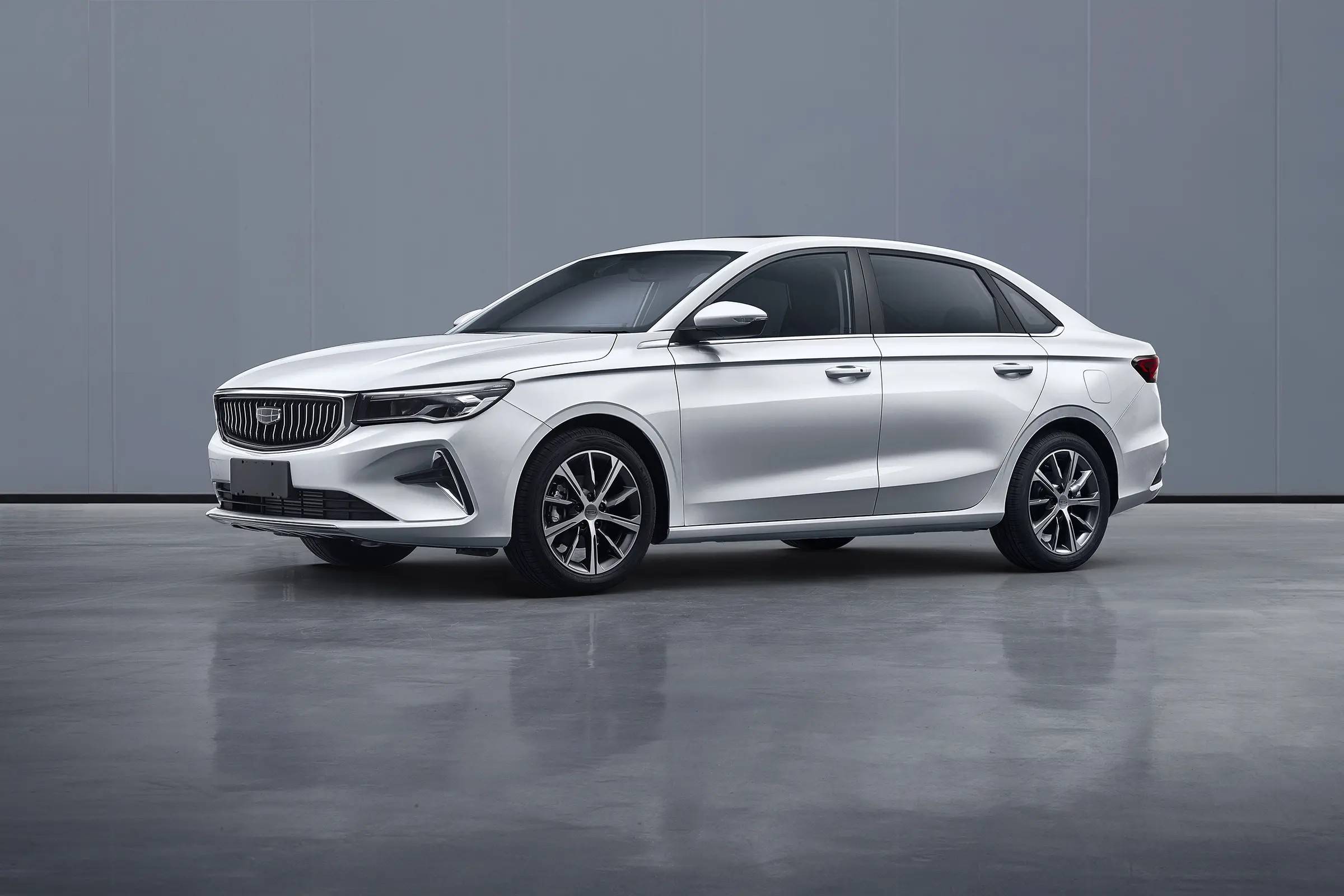 换装雷神系列1.5l?最大功率提升9kw 新款吉利帝豪曝光!