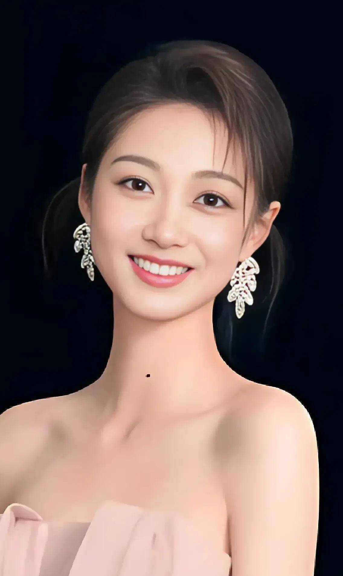 才貌双全的复旦大学校花冯琳,未来前途似锦!_青春_目光_氧气