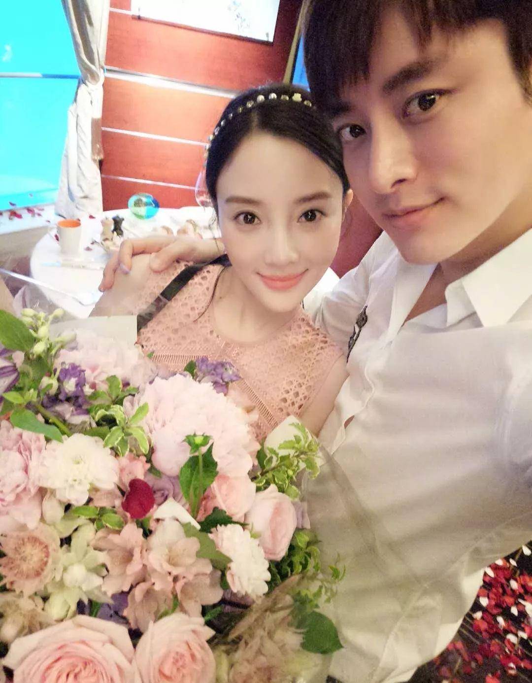 娱记上线:贾乃亮lxl复婚?吴宣仪私联大粉?沈腾两面派?徐静蕾结婚?