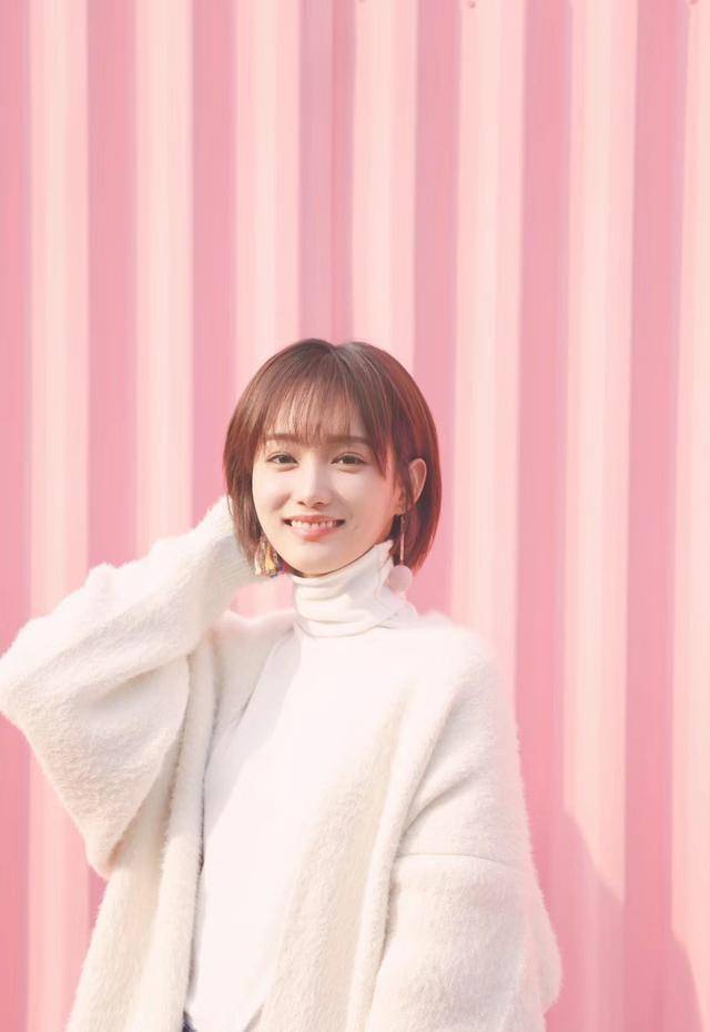 在经历《完美关系》大火后,宝藏女孩洪佳宁终于藏不住了_路易斯_卫哲