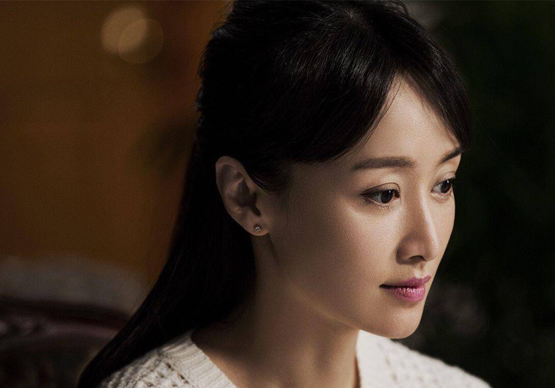 前电视美女主持赵子琪近照曝光,44岁似少女,做三反而很幸福?