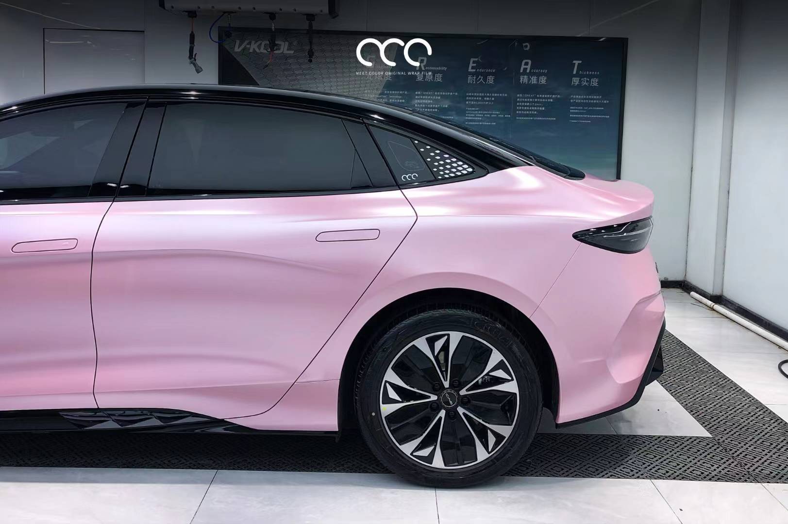 比亚迪海豹漫彩改色膜电光金属樱花粉,甜美少女_全国