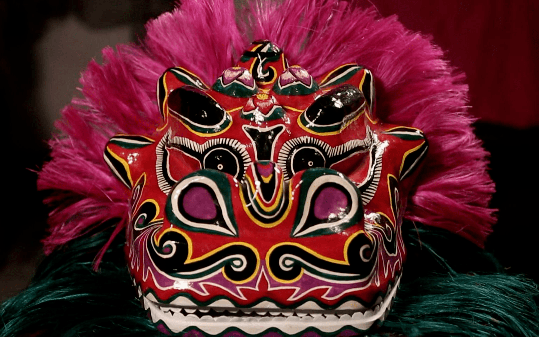 邳州纸塑狮子头彩扎是一种普遍流行于南北各地的传统民间工艺,它与