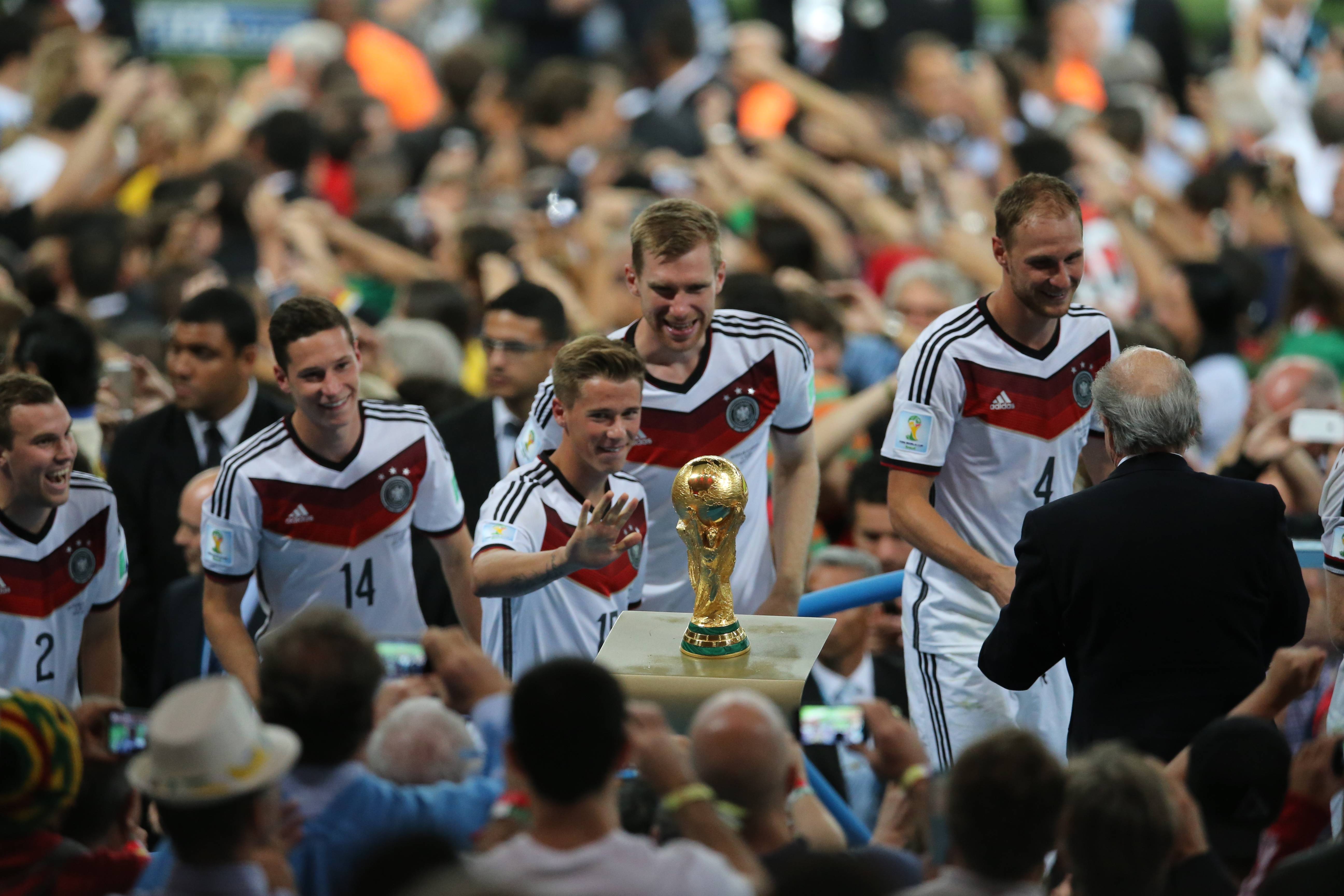 球王圆梦,这是最好的结局_梅西_鲍泰良_世界杯