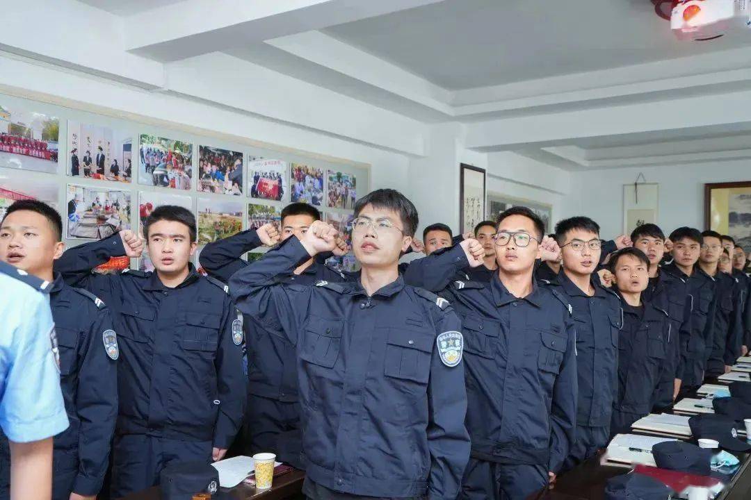 云南省保山监狱"五化"措施推进暖警爱警务实有力_活动_干警_工作