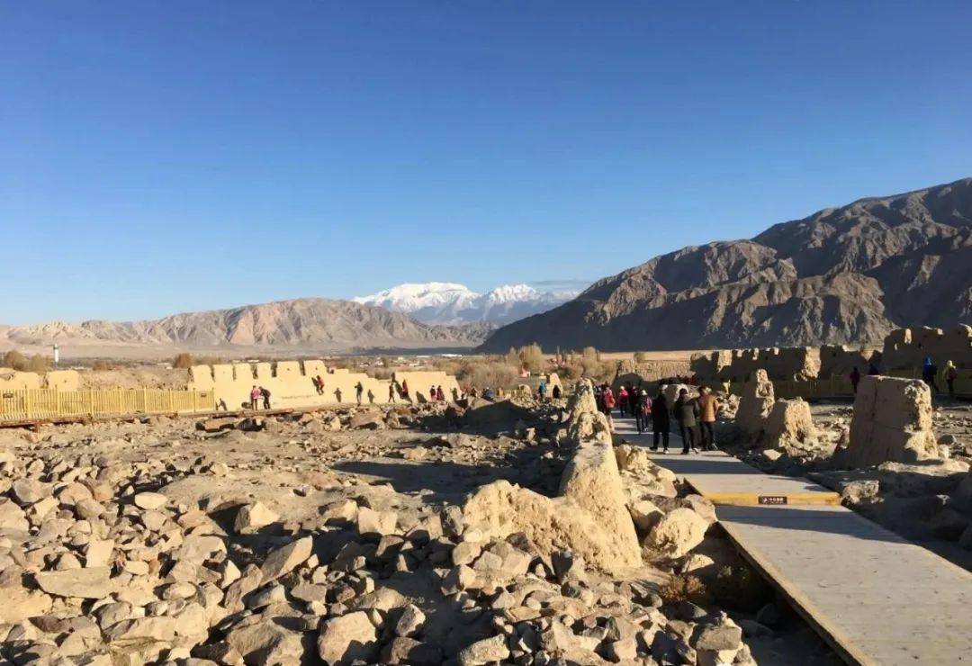 塔什库尔干石头城_遗址_新疆喀什地区_西域