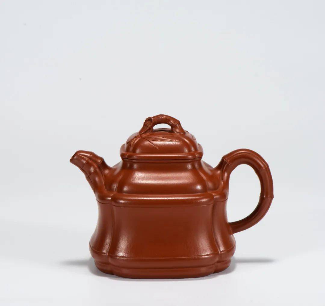 2022秋季拍卖会紫韵天成紫砂艺术专场 — 6767薛建珍 · 朱泥四方