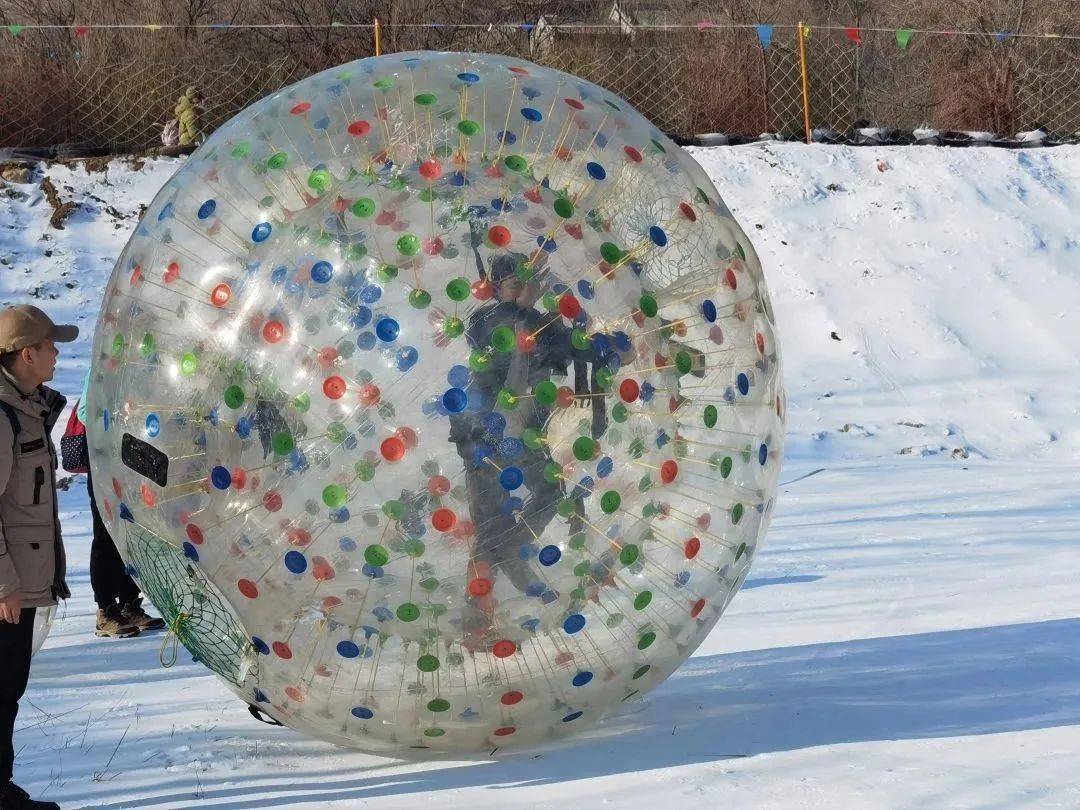 近万平米!凤凰岭冰雪乐园欢乐来袭