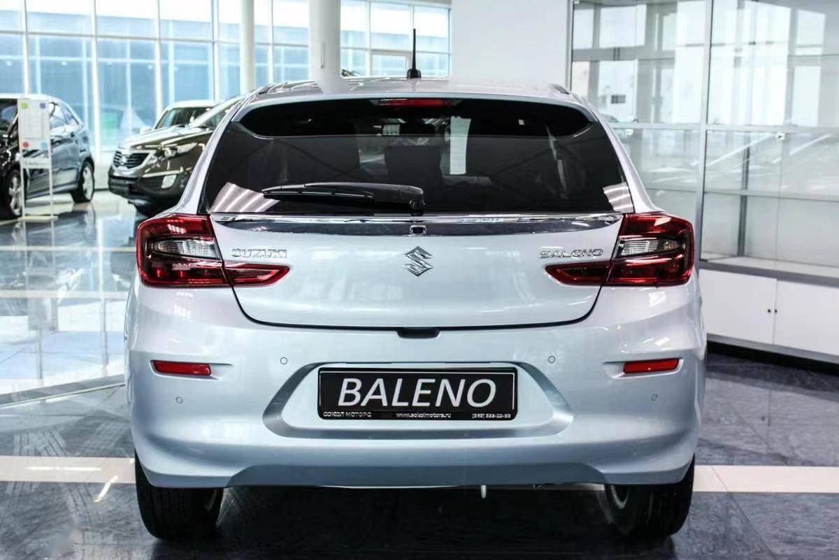 铃木版"polo"来了,酷似"放大版奥拓",预售5万,1.