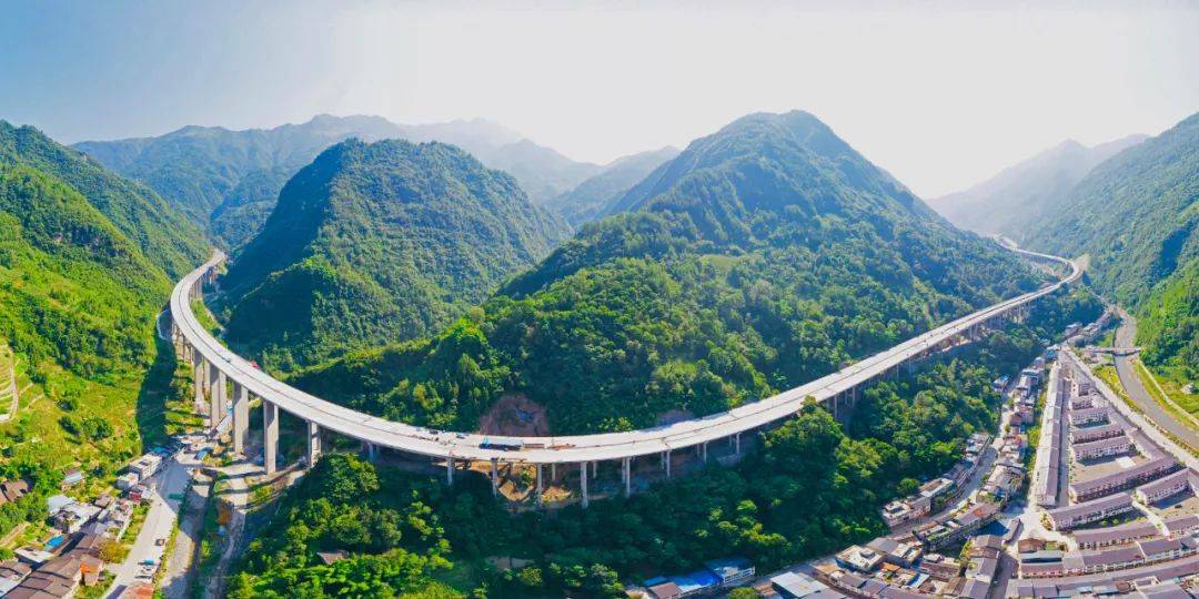 图集| 逢山开路,遇水架桥——城开高速建设回顾_施工_南长_城口县