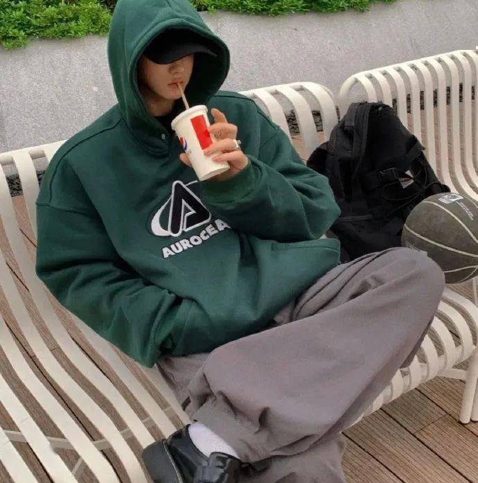 头像丨慵懒随性_ks_一个人