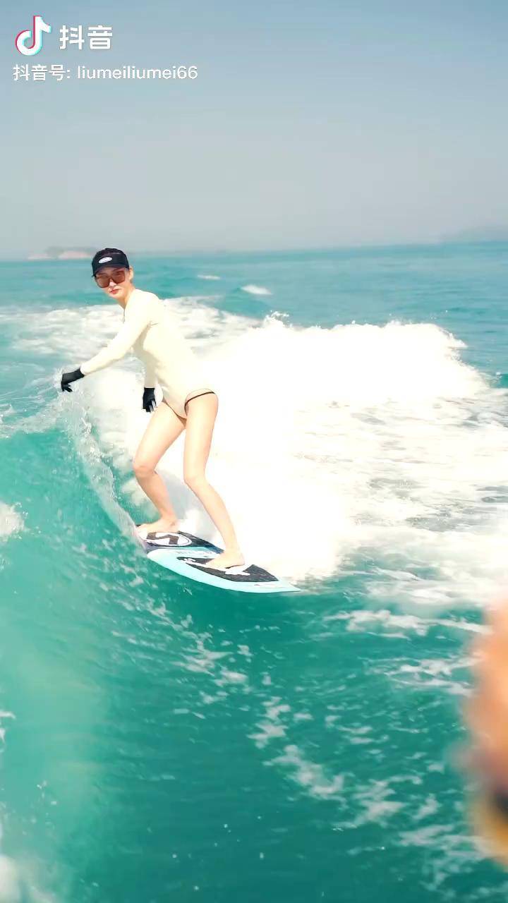 尾波冲浪 六妹尾波 我是一个很有原则的人 除了高中生弟弟