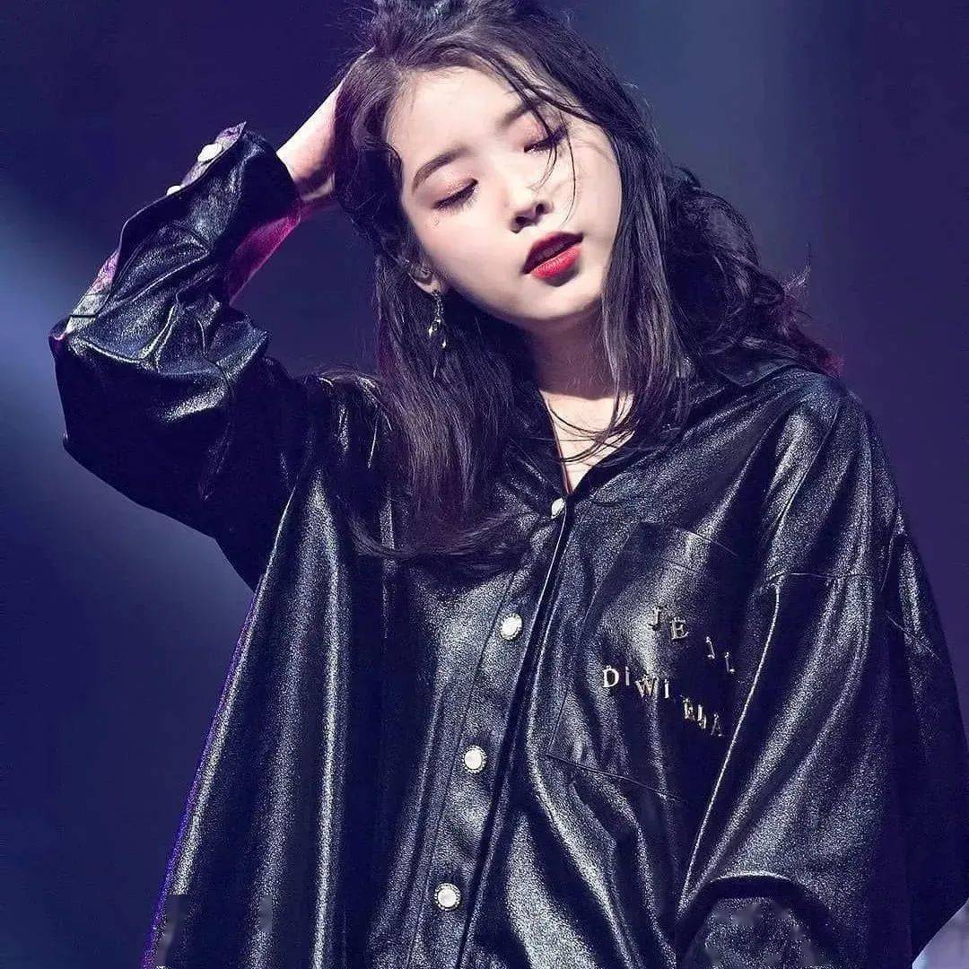 甜妹天花板iu,你是懂怎么搞定恋爱穿搭的!_造型_德鲁纳_方面