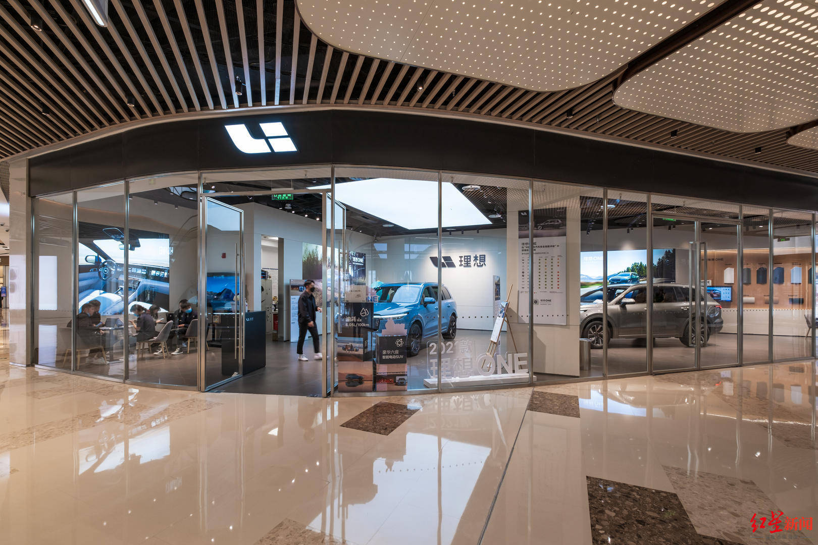 理想汽车的2023:迈入"从1到10"新阶段,将发力三四线,不做子品牌_搜狐