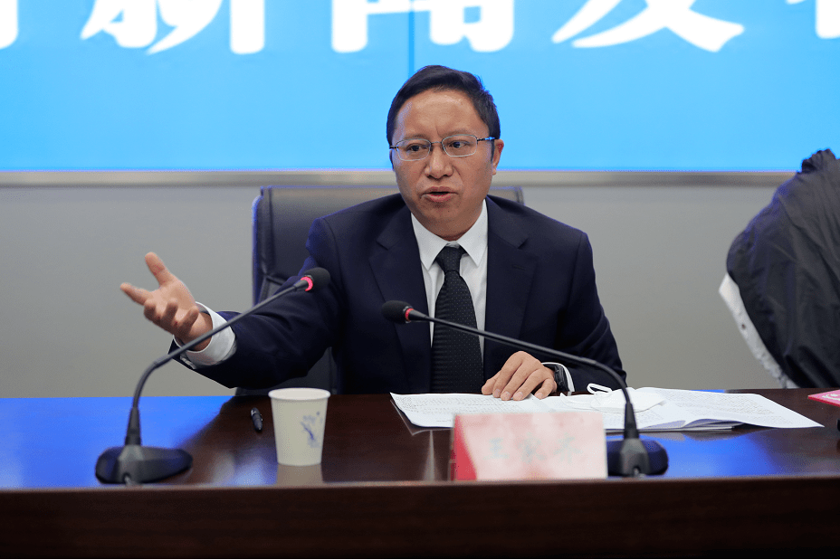 发布会上,省生态环境厅副厅长级生态环境监察专员王家齐介绍,经省人民