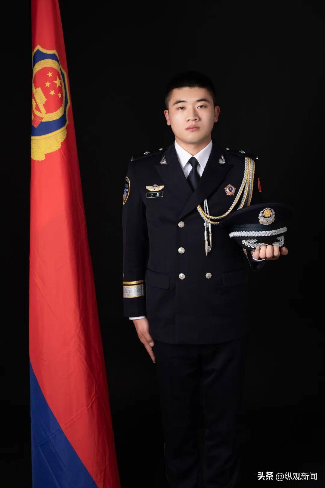 邓州公安:秀秀我的警礼服_使命_责任_群众