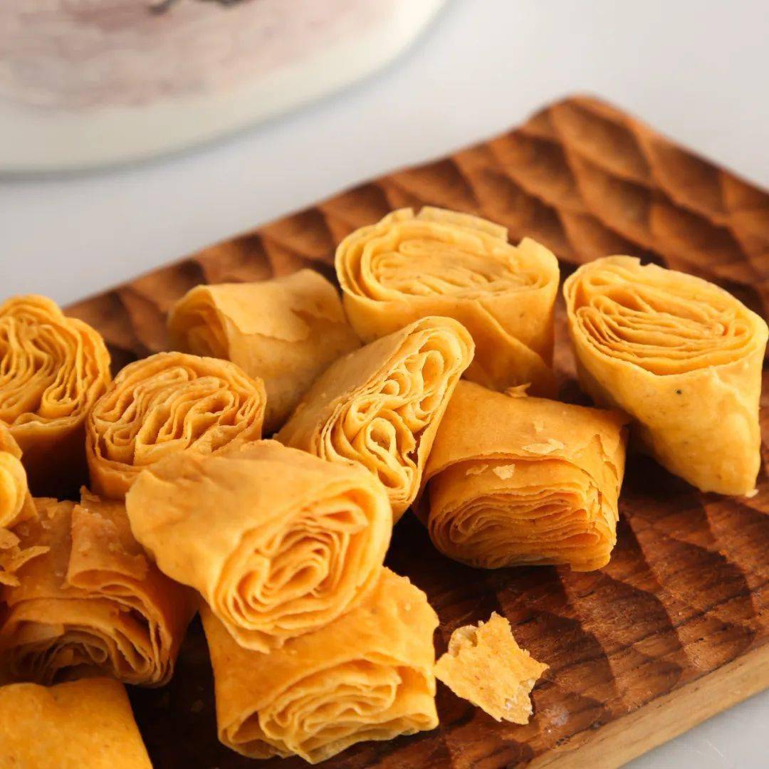 手慢无!北京通州特产咯吱盒来啦!满口酥脆!_零食_煎饼_绿豆