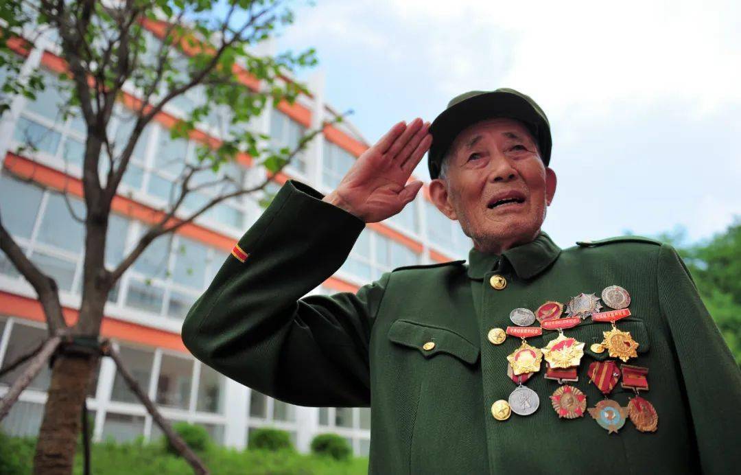 孙景坤_英雄_丹东
