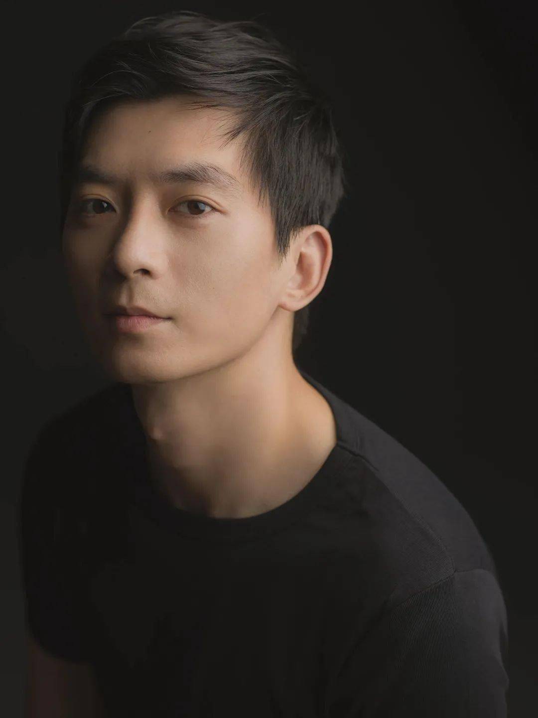 杜光祎饰工人 等